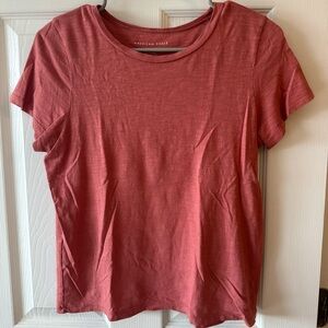 American Eagle Outfitters Women's Short Sleeve Tee in Rust